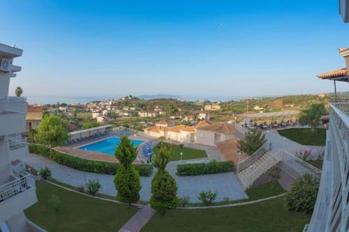 פיניקונטה Panorama Resort מראה חיצוני תמונה