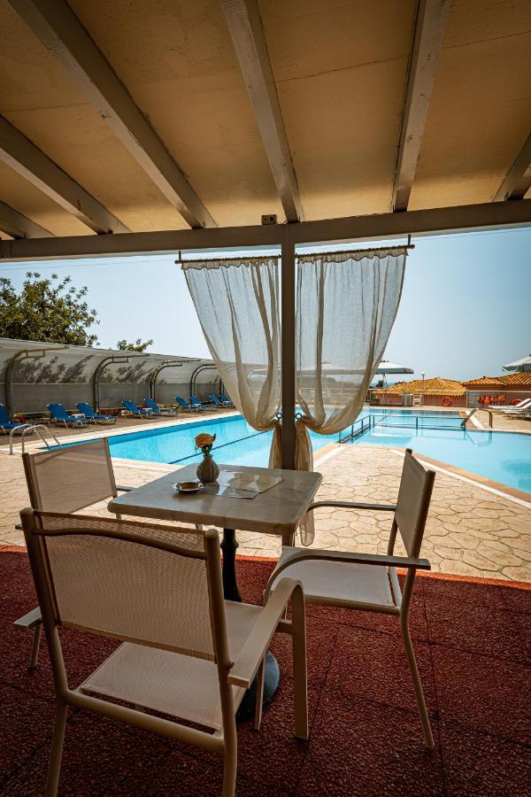 פיניקונטה Panorama Resort מראה חיצוני תמונה