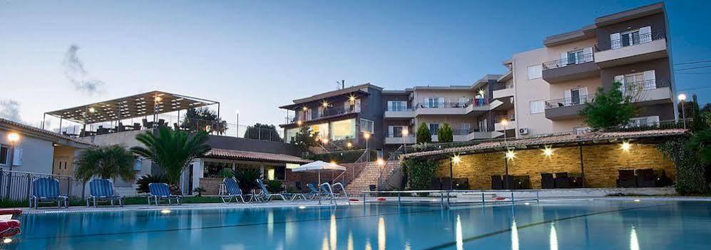 פיניקונטה Panorama Resort מראה חיצוני תמונה